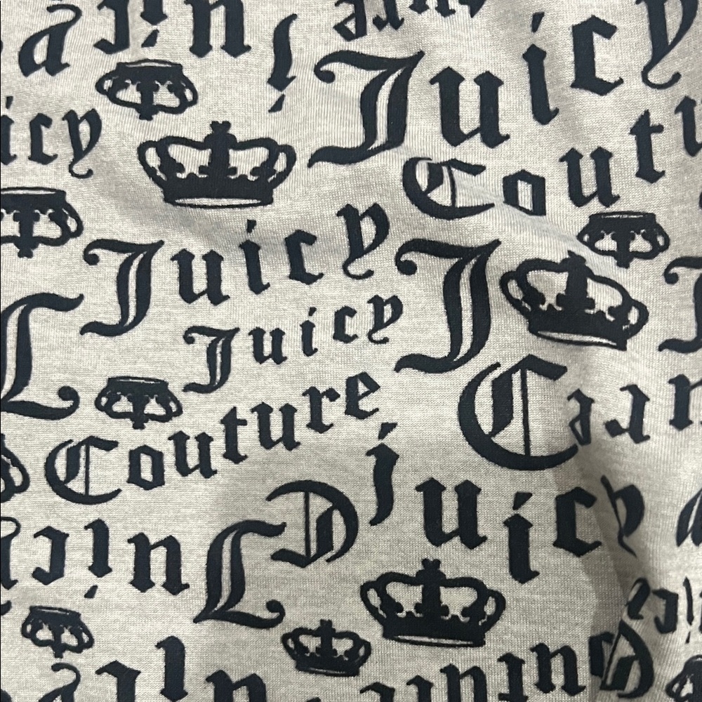Juicy Couture White Shorts with Black Logo Print - Picture 3 of 5